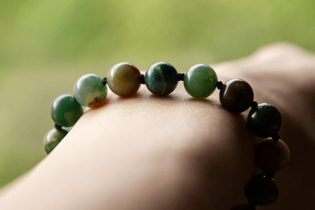 (XS-S) Agate indienne / Bracelet coulissant inox et fil de soie
